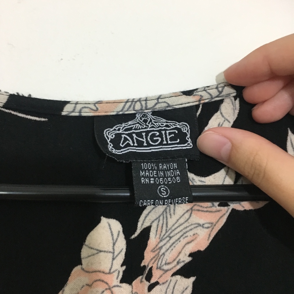ANGIE Floral Walk Thru Maxi Romper - Picture 6 of 7